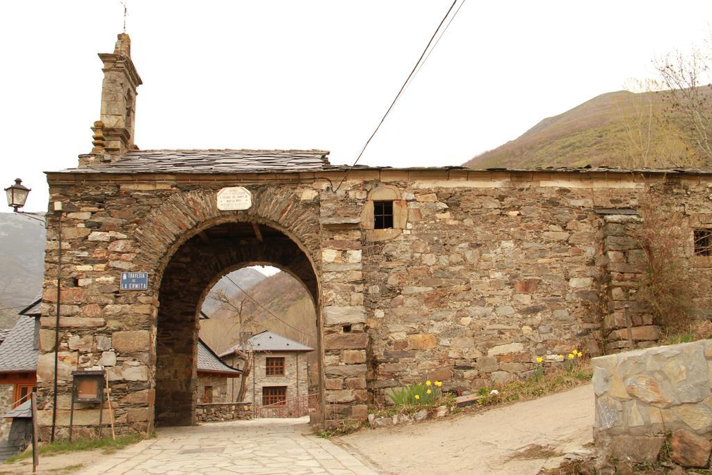 מולינסקה Casa Rural La Torre De Babel מראה חיצוני תמונה